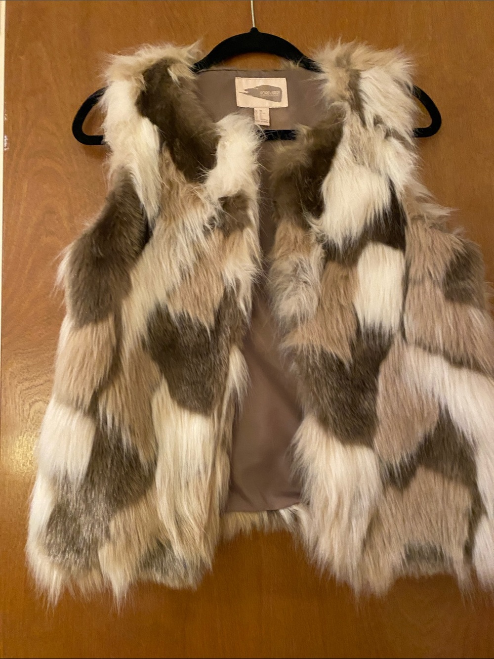 Forever 21 Patchwork Faux Fur Vest in Cream, Tan & Brown